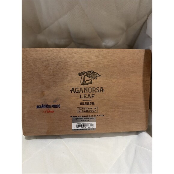 Aganorsa Leaf Aniversario Gran Robusto M Empty Wood Cigar Box 9.25" x 6" x 1.75" - Picture 3 of 4